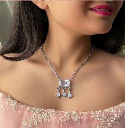 Aria Drop Necklace