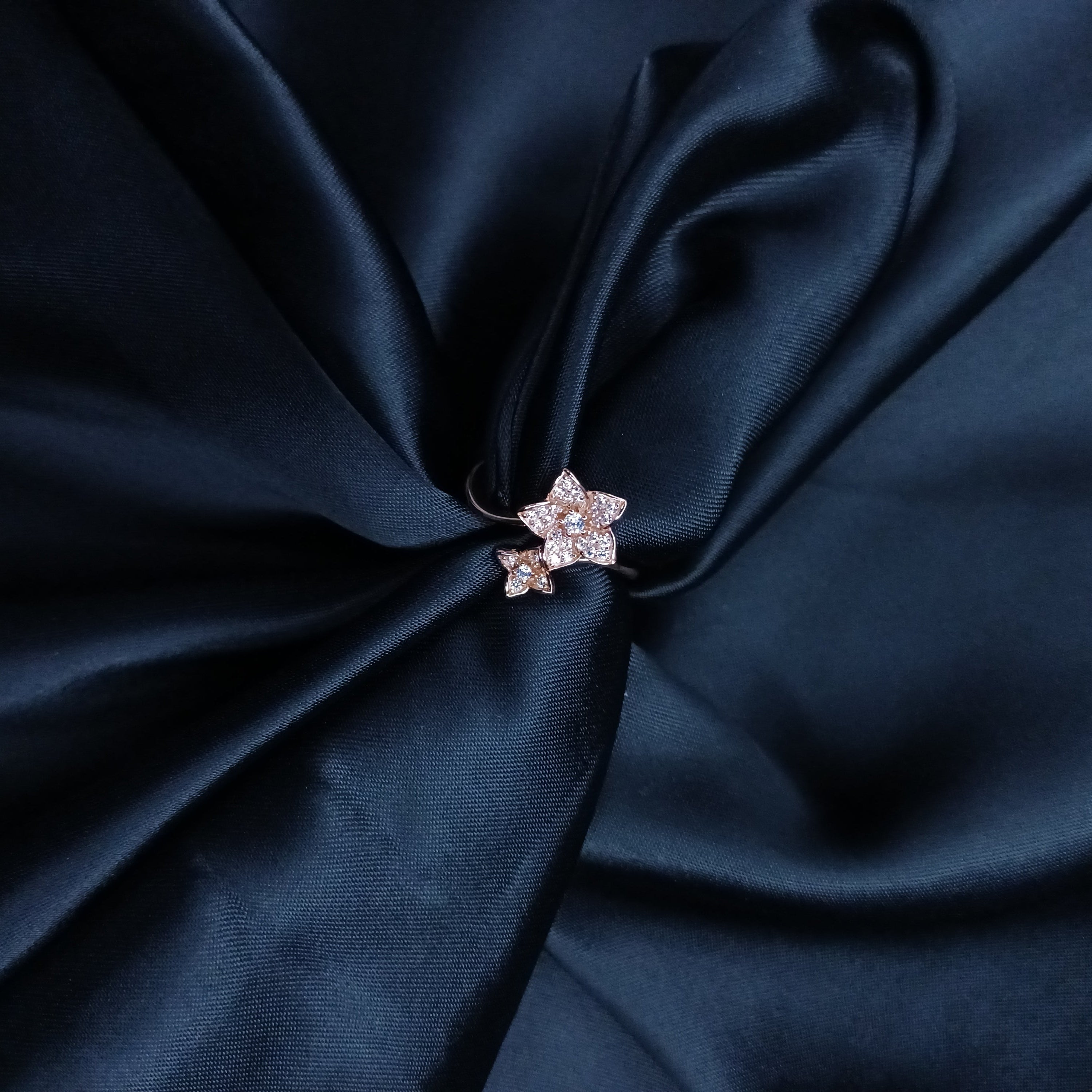 Rosewood Flora Ring Silver Ring