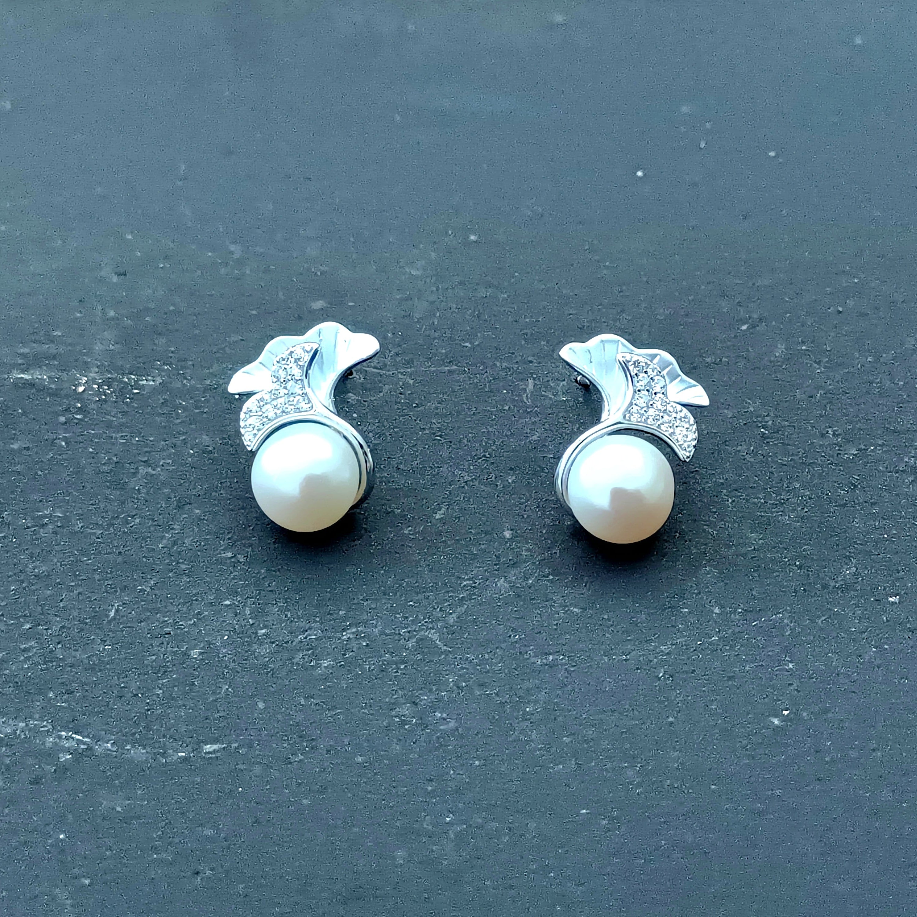 Whispering Leaf Pearl Earrings