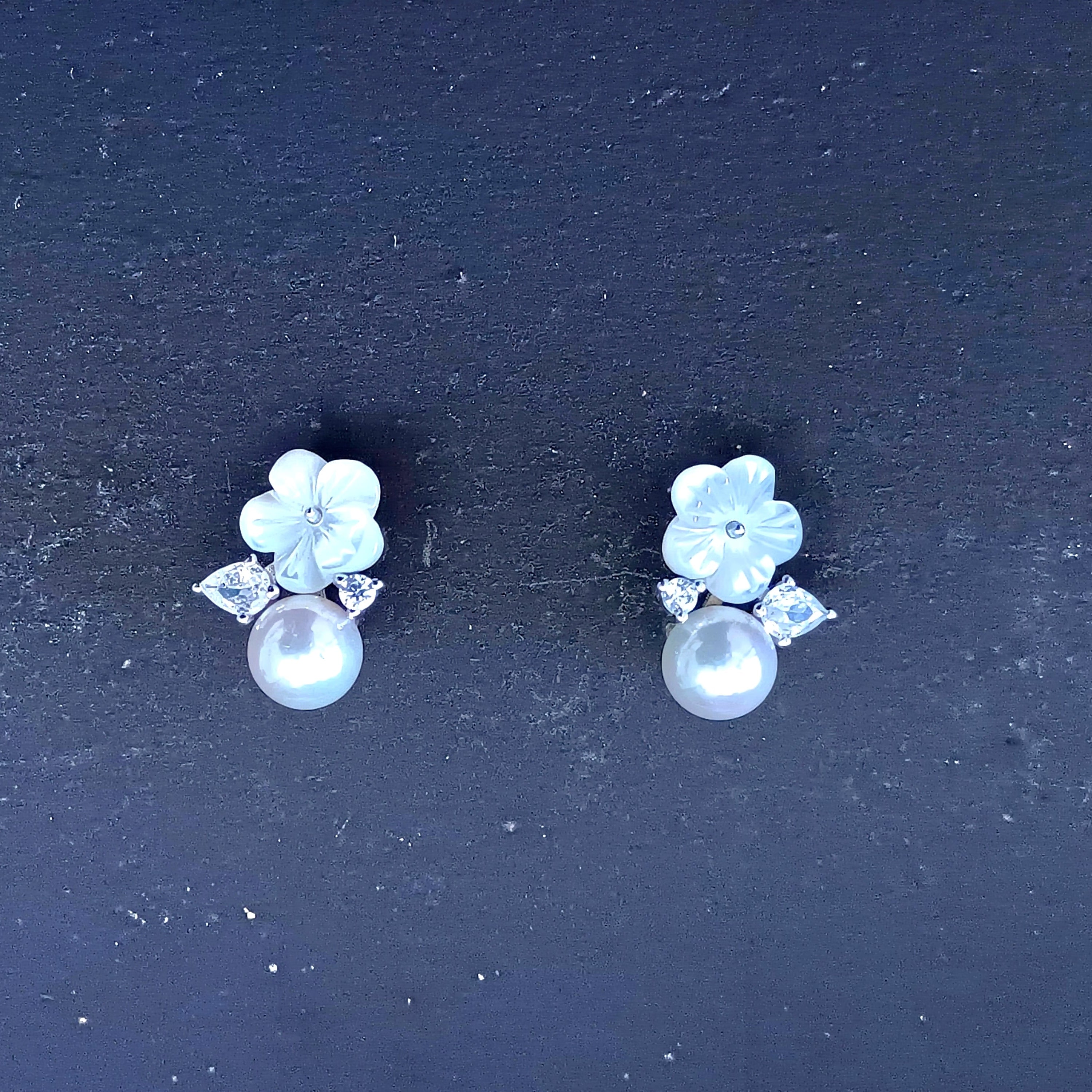 Liora Pearl Drops Sterling Silver Earring