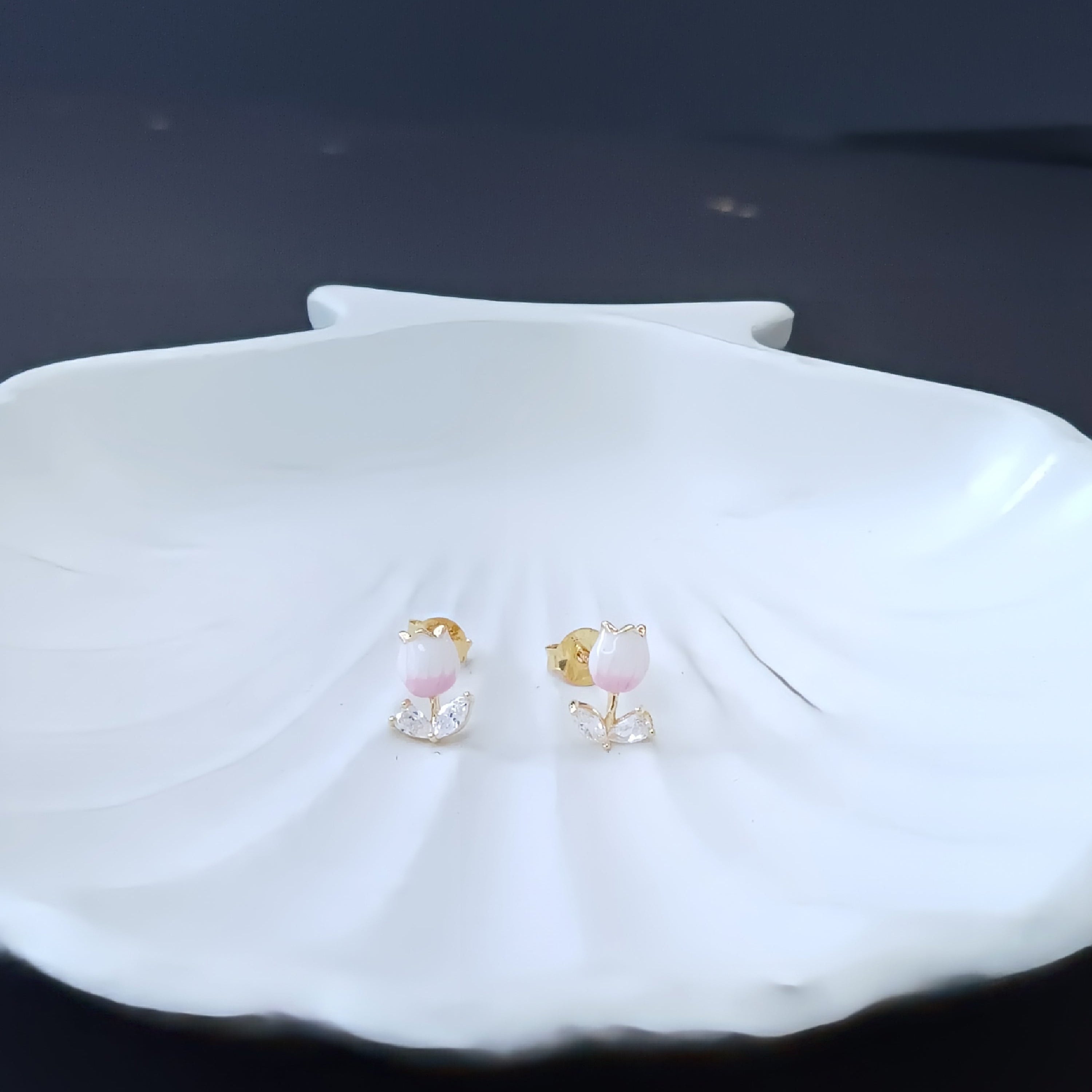 Aura Pink Tulip Sterling Silver Earring
