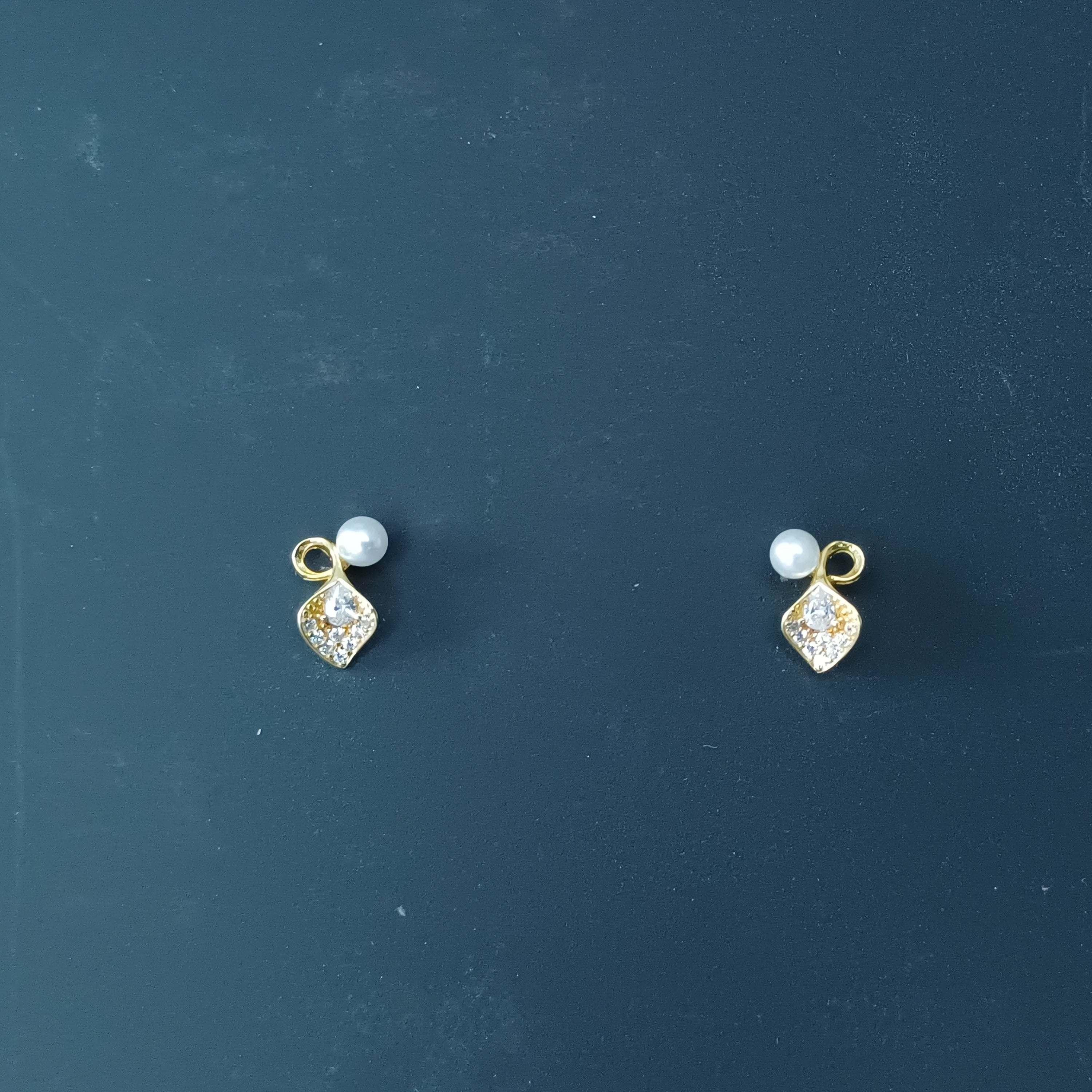 Deco Pearl Drops Sterling Silver Earring