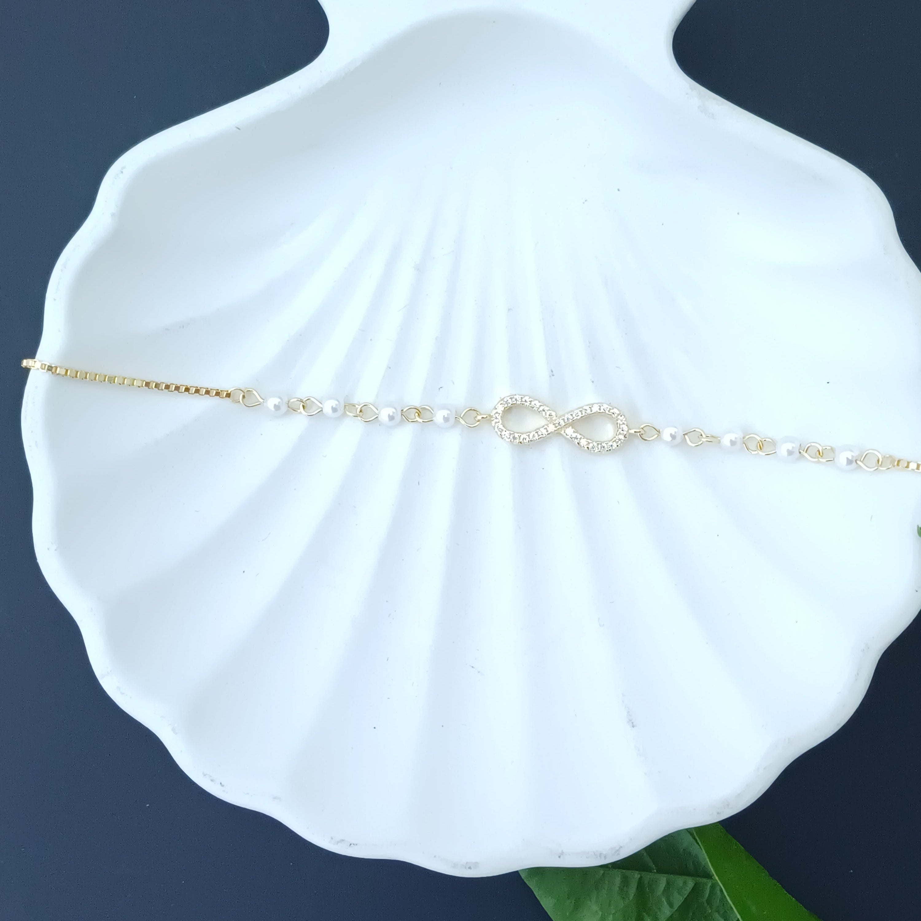 Infinite Grace Pearl 18K Gold Plated Silver Bracelet