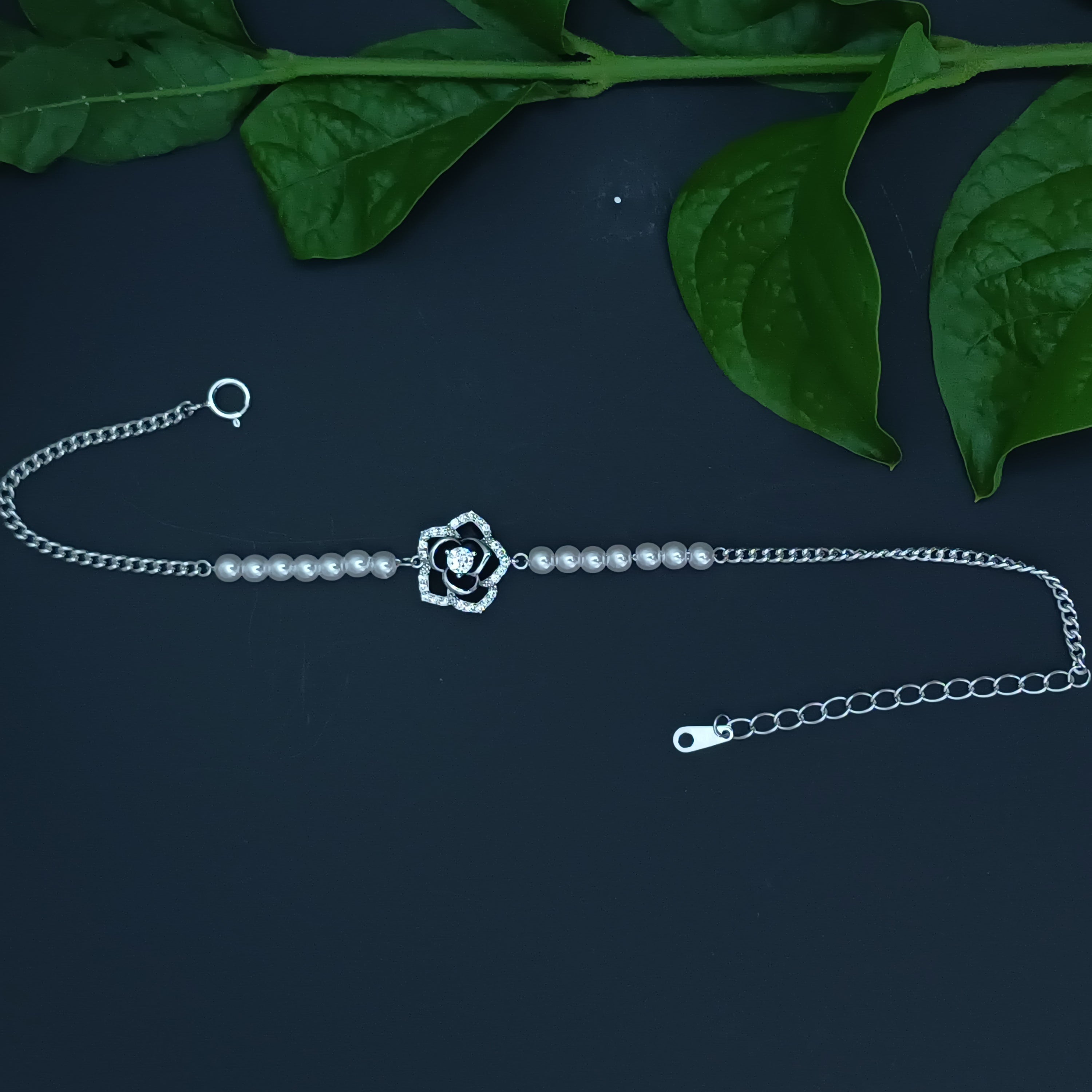 Noir Rose Pearl Sterling Silver Bracelet