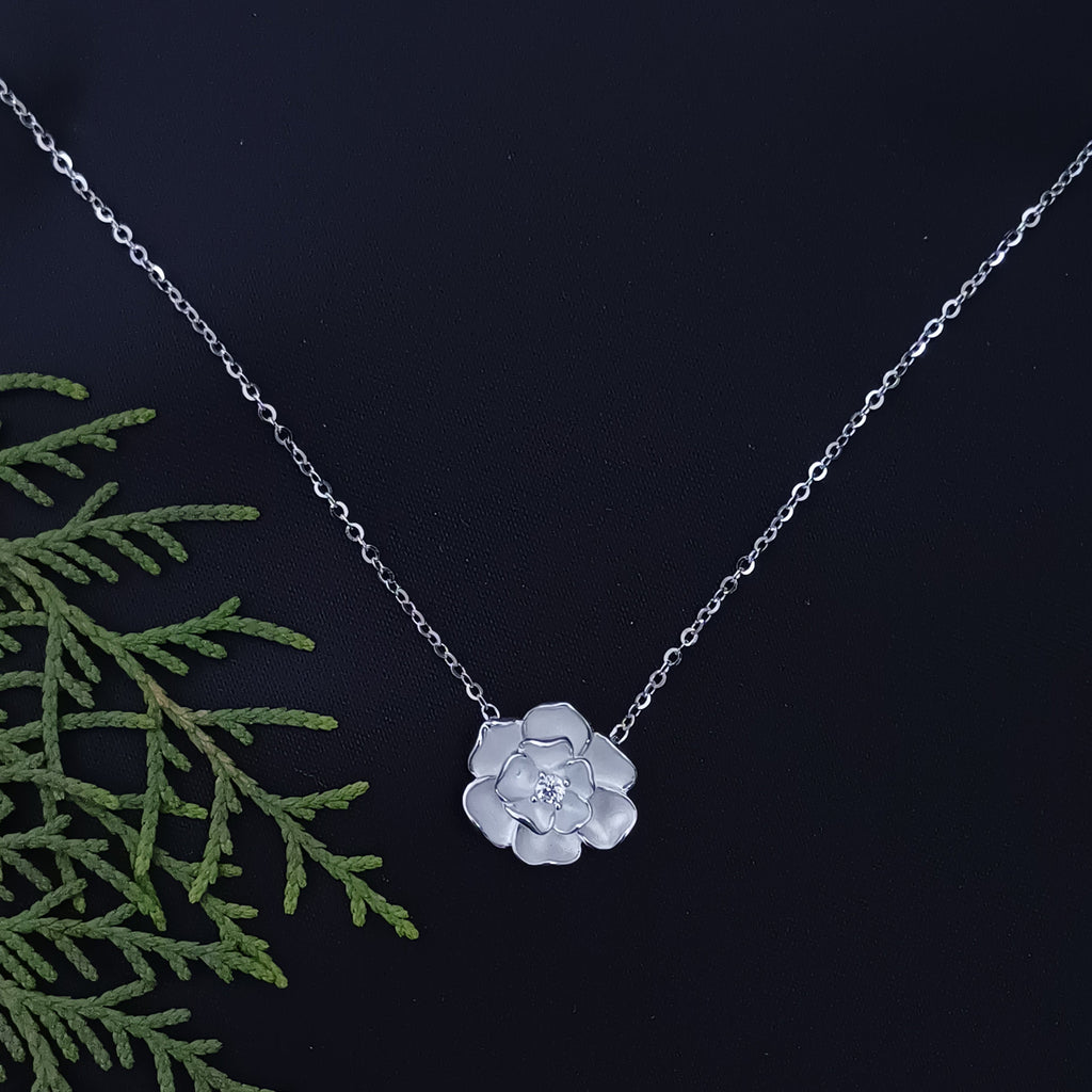 Bella Rose Sterling Silver Necklace