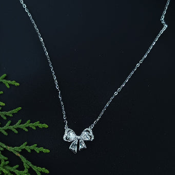 Juliet Ribbon Necklace