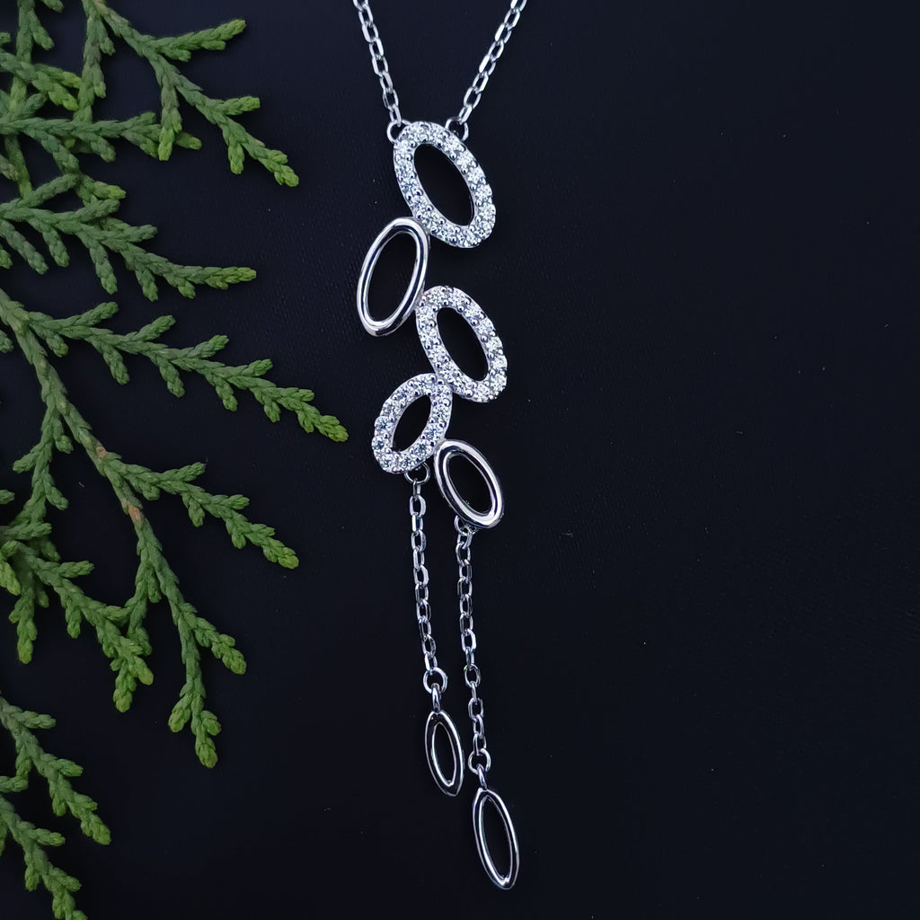 Silver Dewdrop Lariat necklace