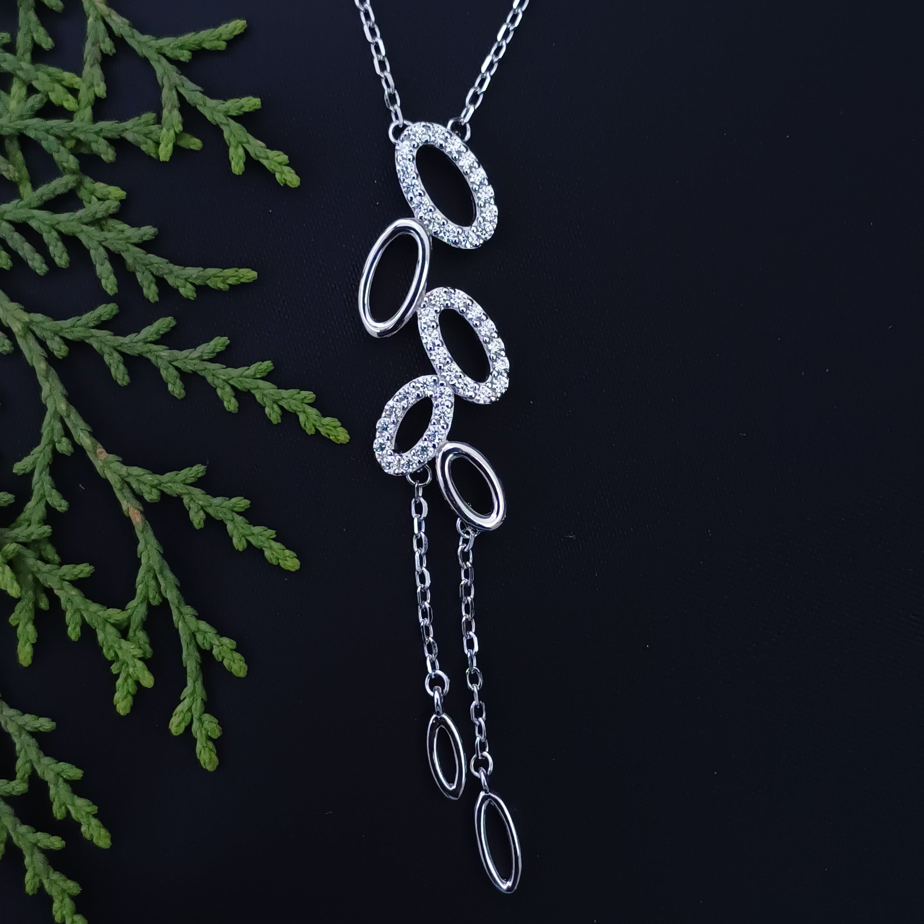 Silver Dewdrop Lariat necklace