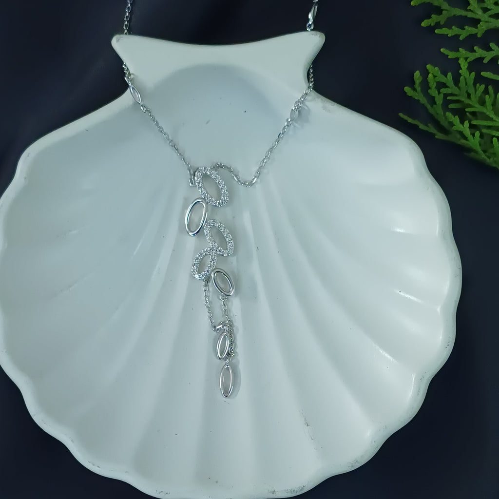Silver Dewdrop Lariat necklace
