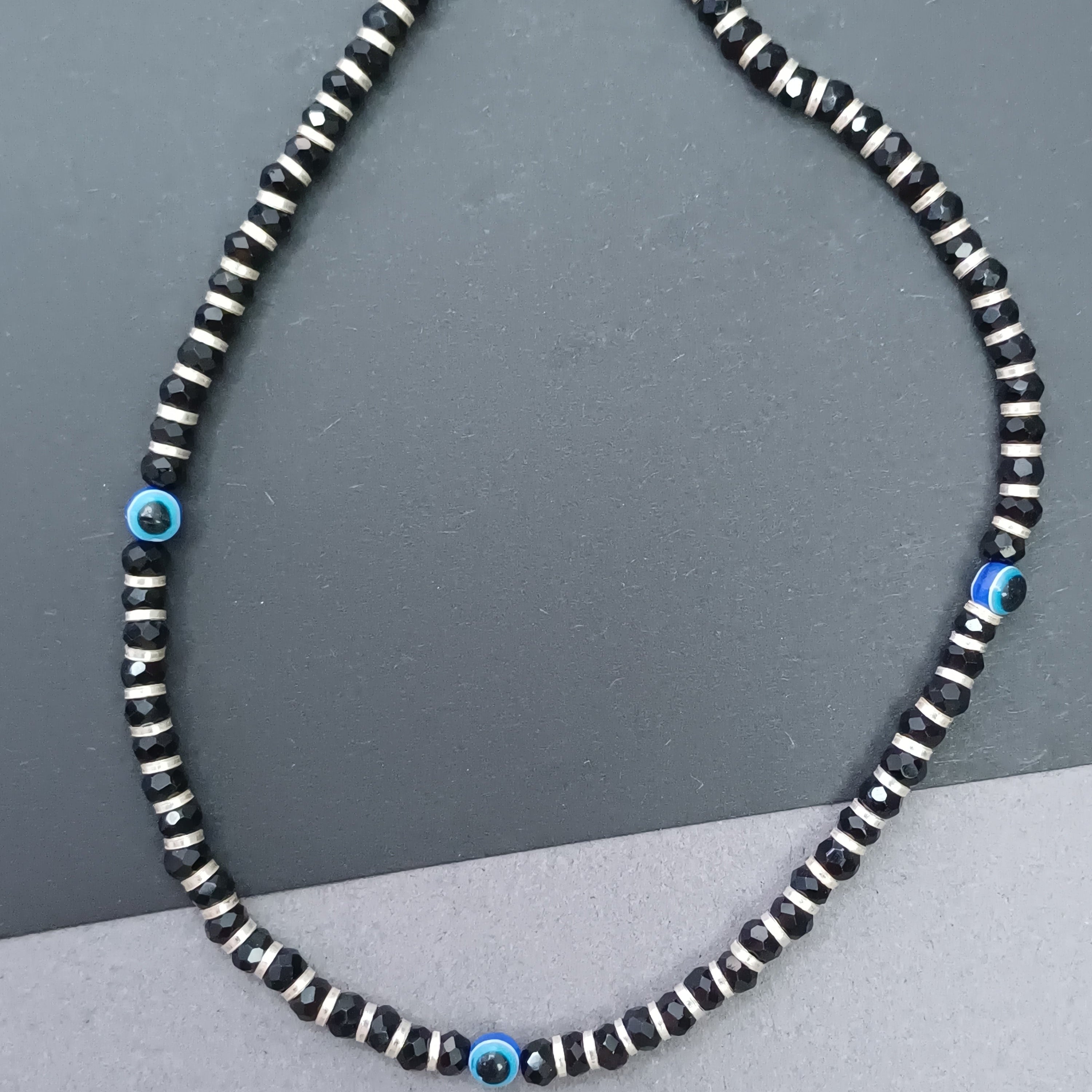 Protector Floral Eye Anklet