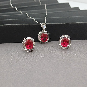 Luminous Silver Pendant Necklace