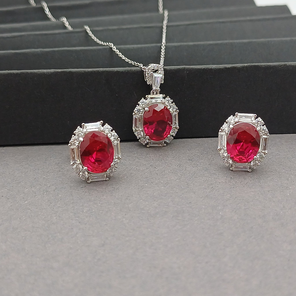 The Crimson Radiance Suite Set