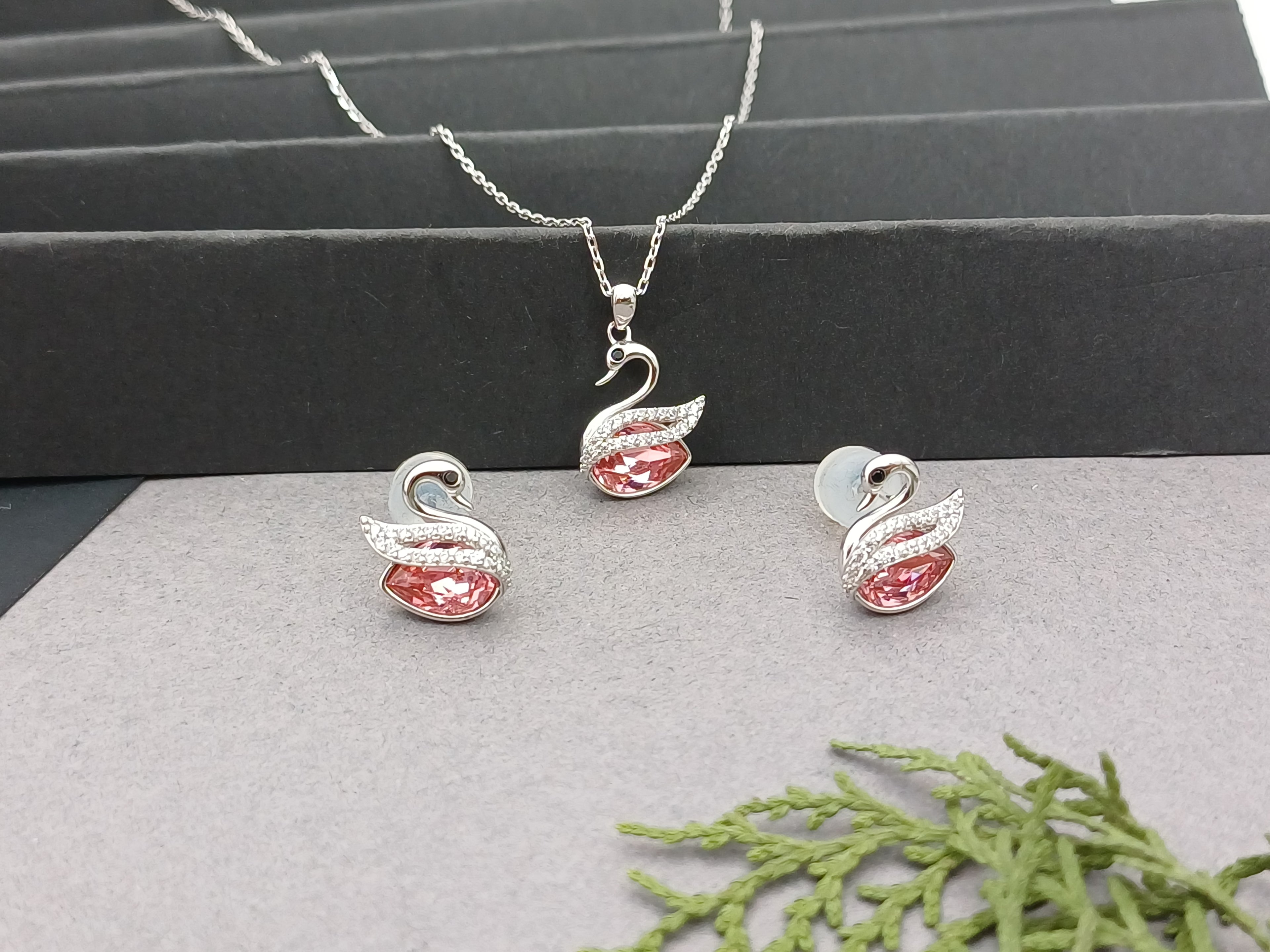 Pink Lake Swan Necklace Set
