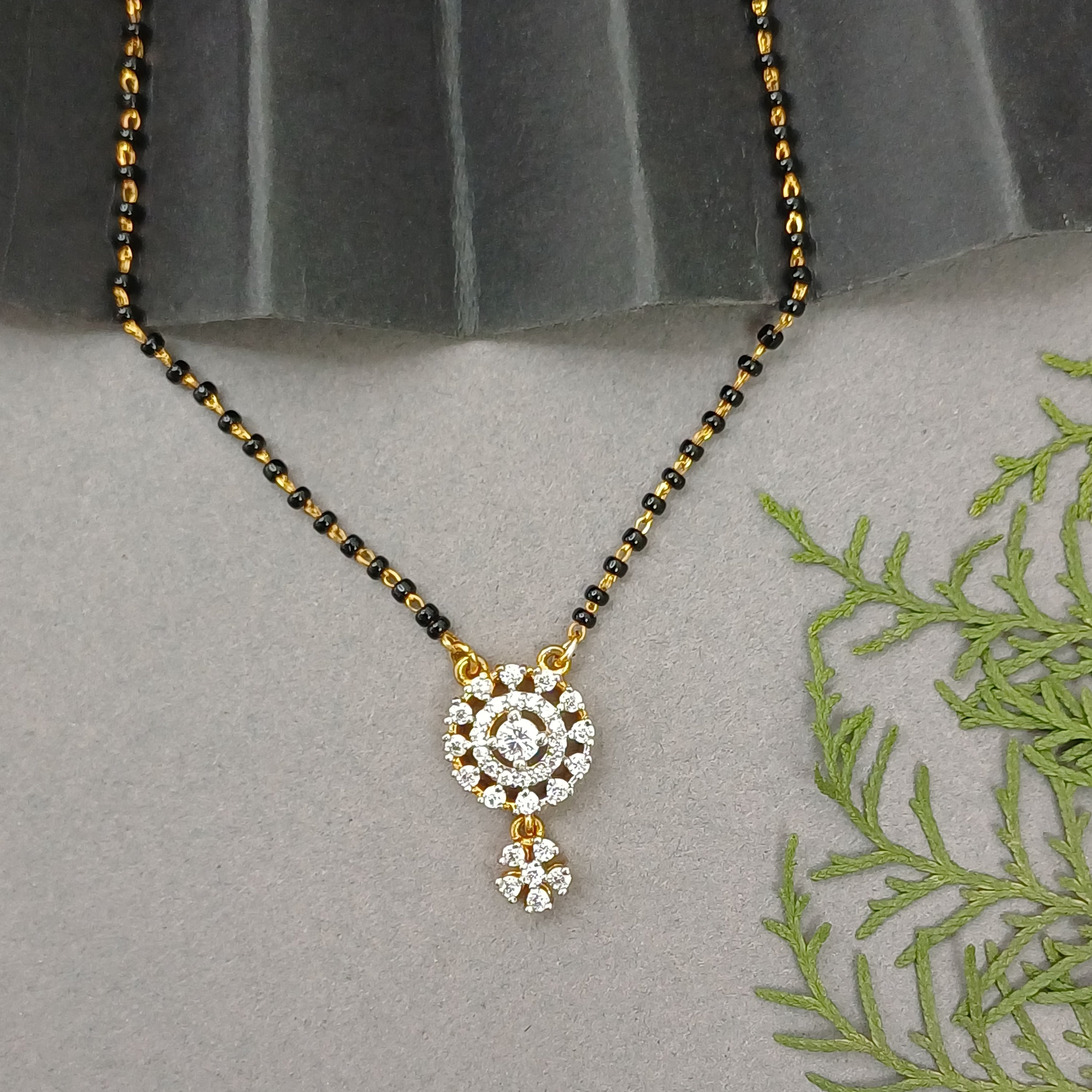 Aura Floral Halo Mangalsutra Set