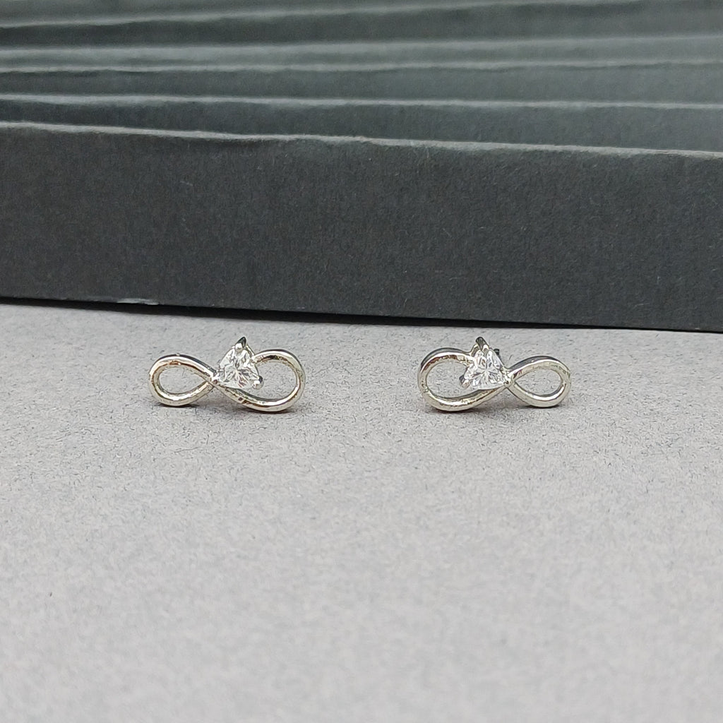 Infinite Heart & Loop Mangalsutra Set