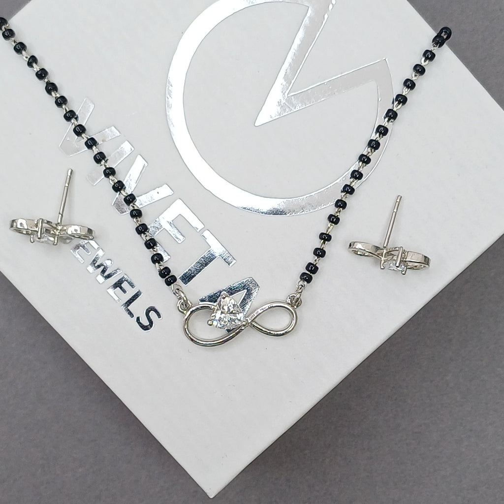 Infinite Heart & Loop Mangalsutra Set