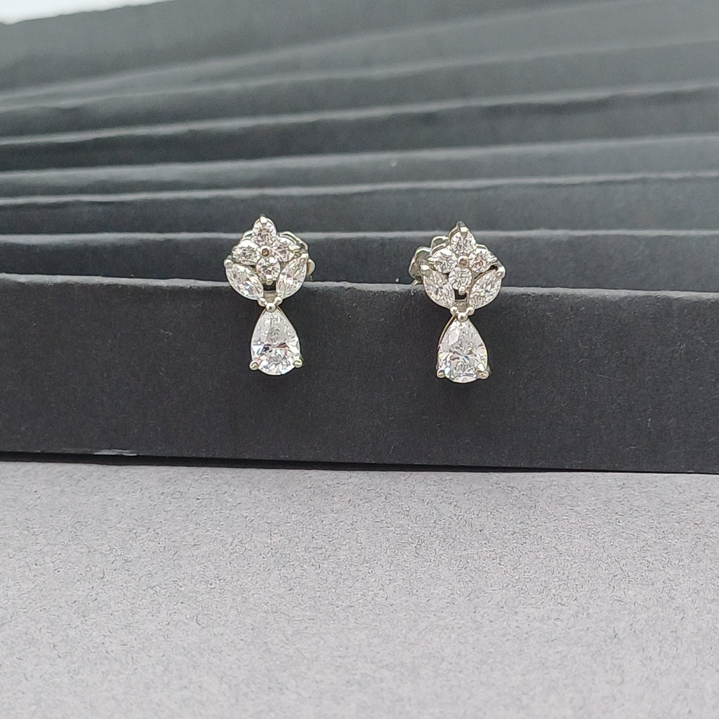 The Trinity Curve Mangalsutra Set