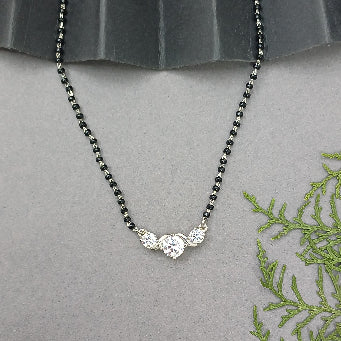 The Trinity Curve Mangalsutra Set