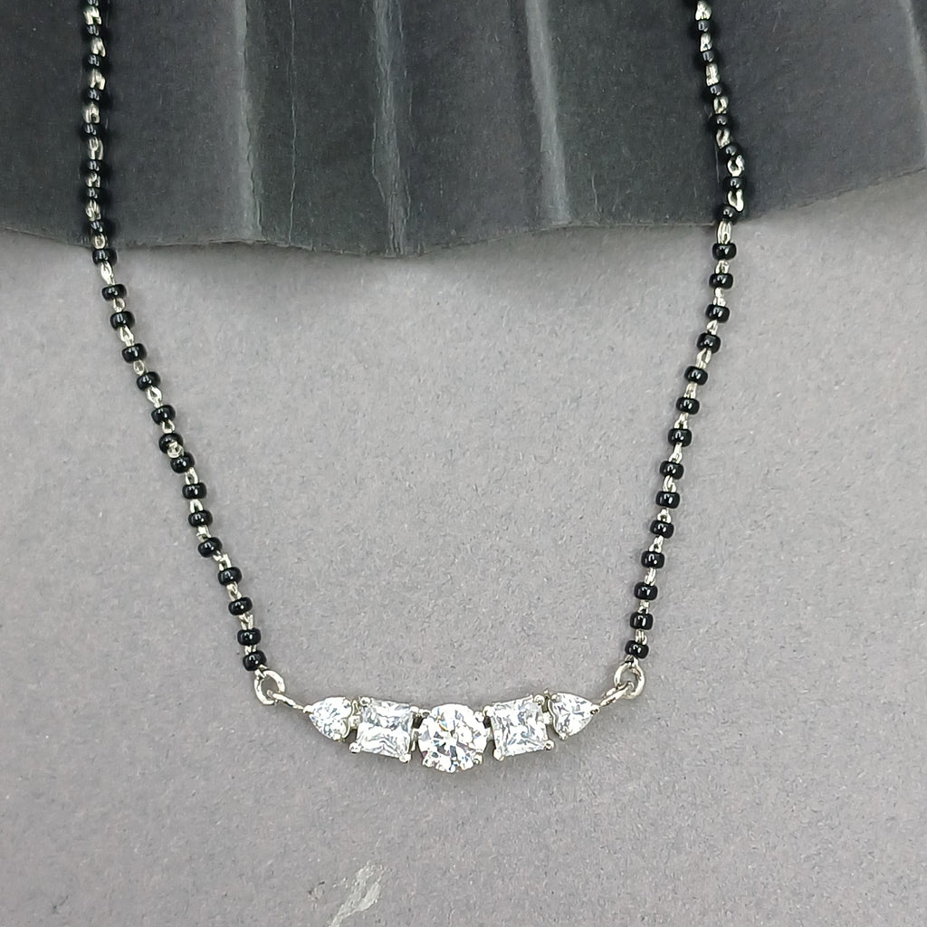 Linear Harmony Mangalsutra set