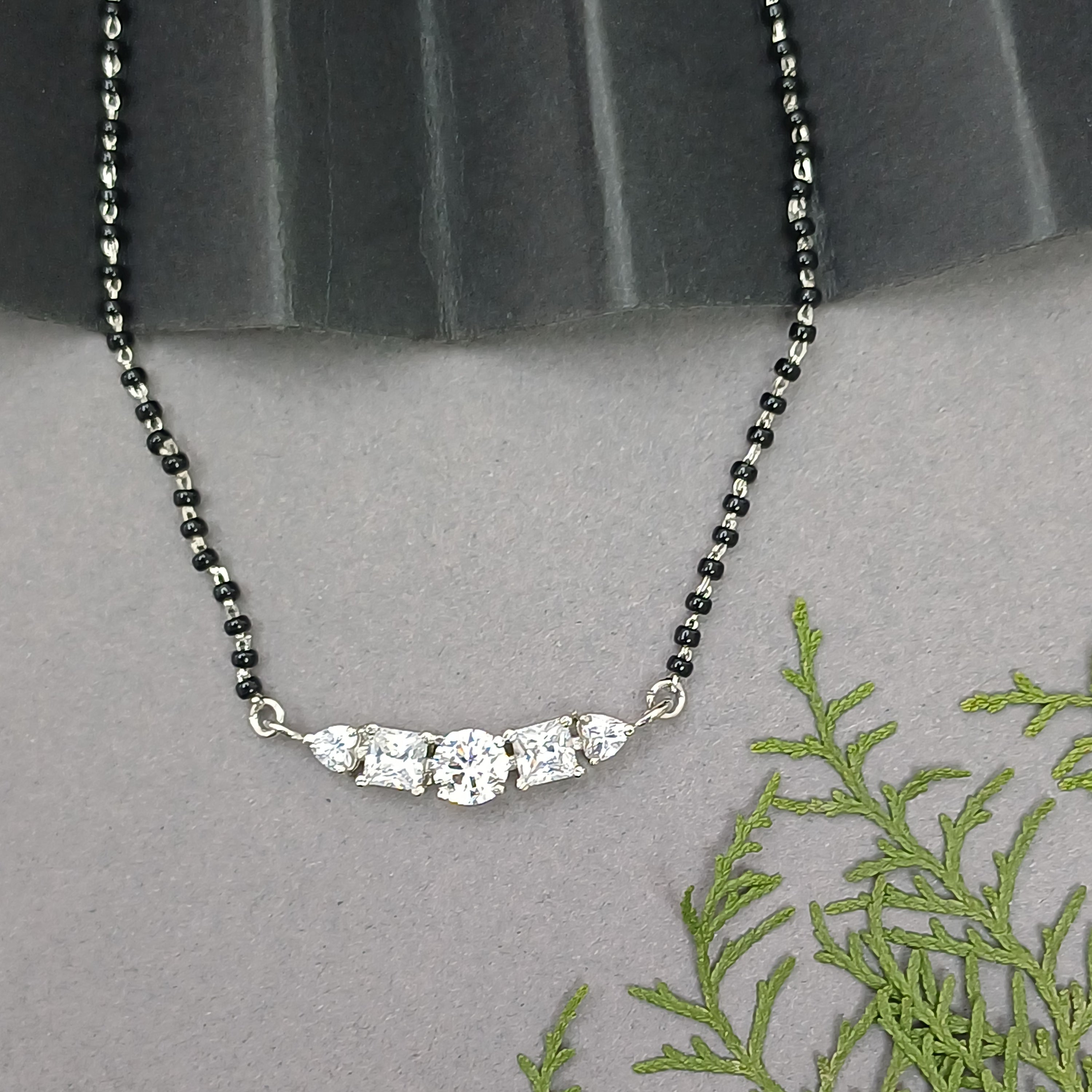 Linear Harmony Mangalsutra set