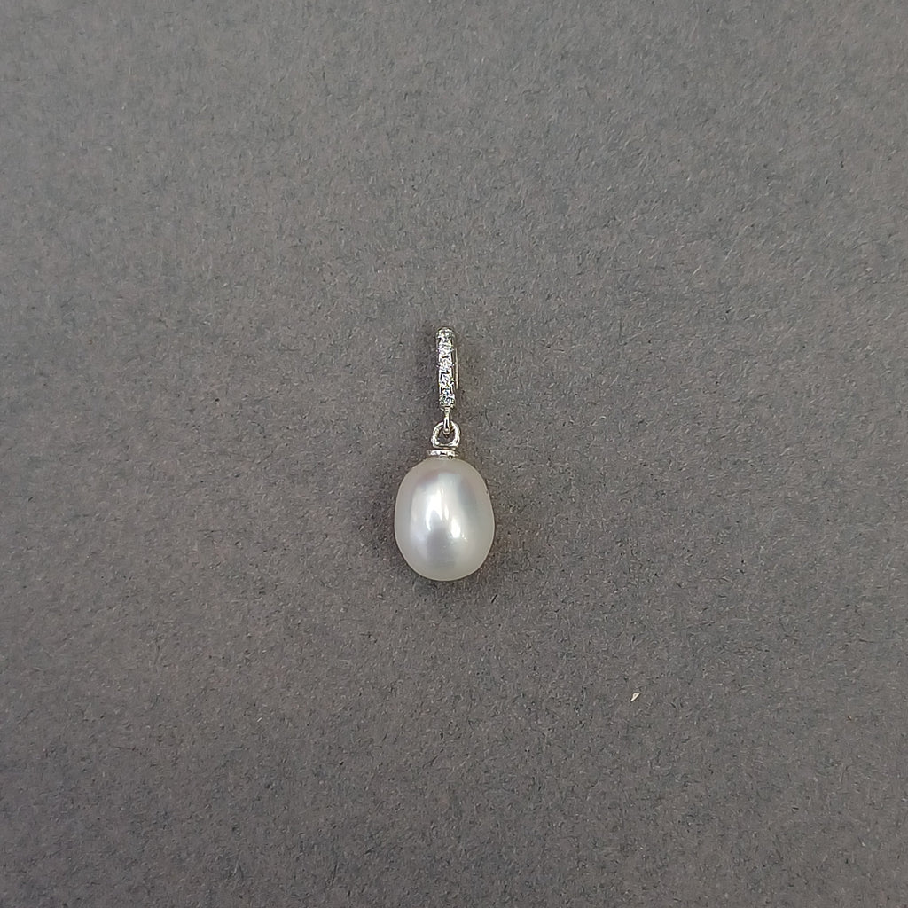 Pearl Perfection Silver Pendent