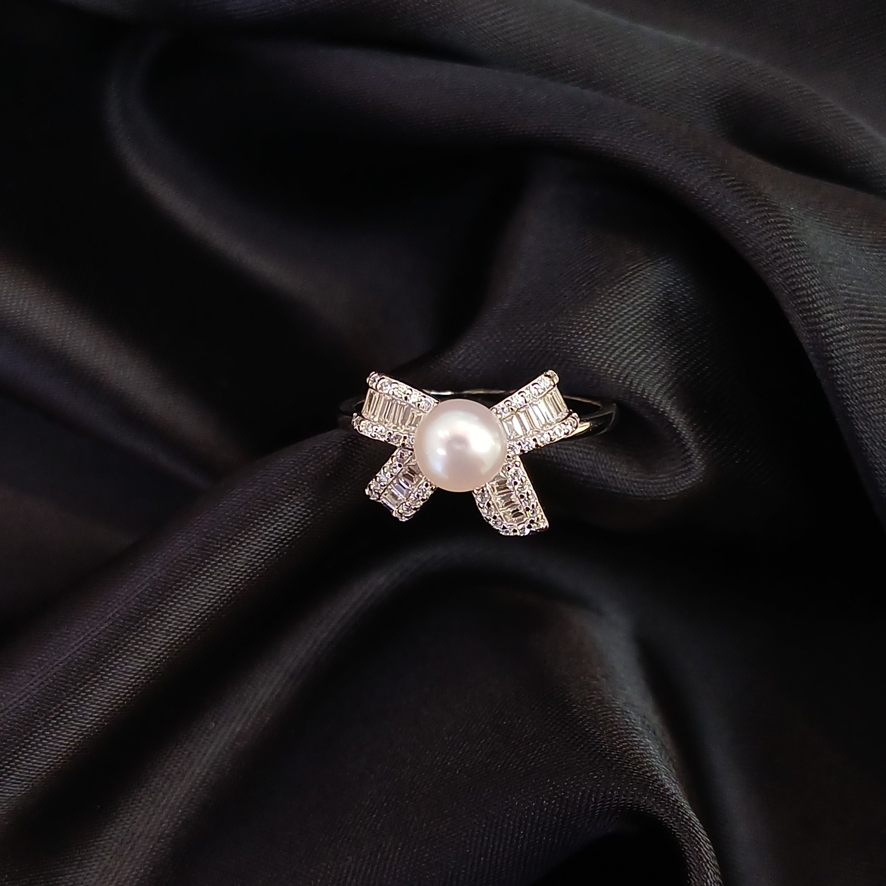 Audrey Bow Sterling Silver Ring