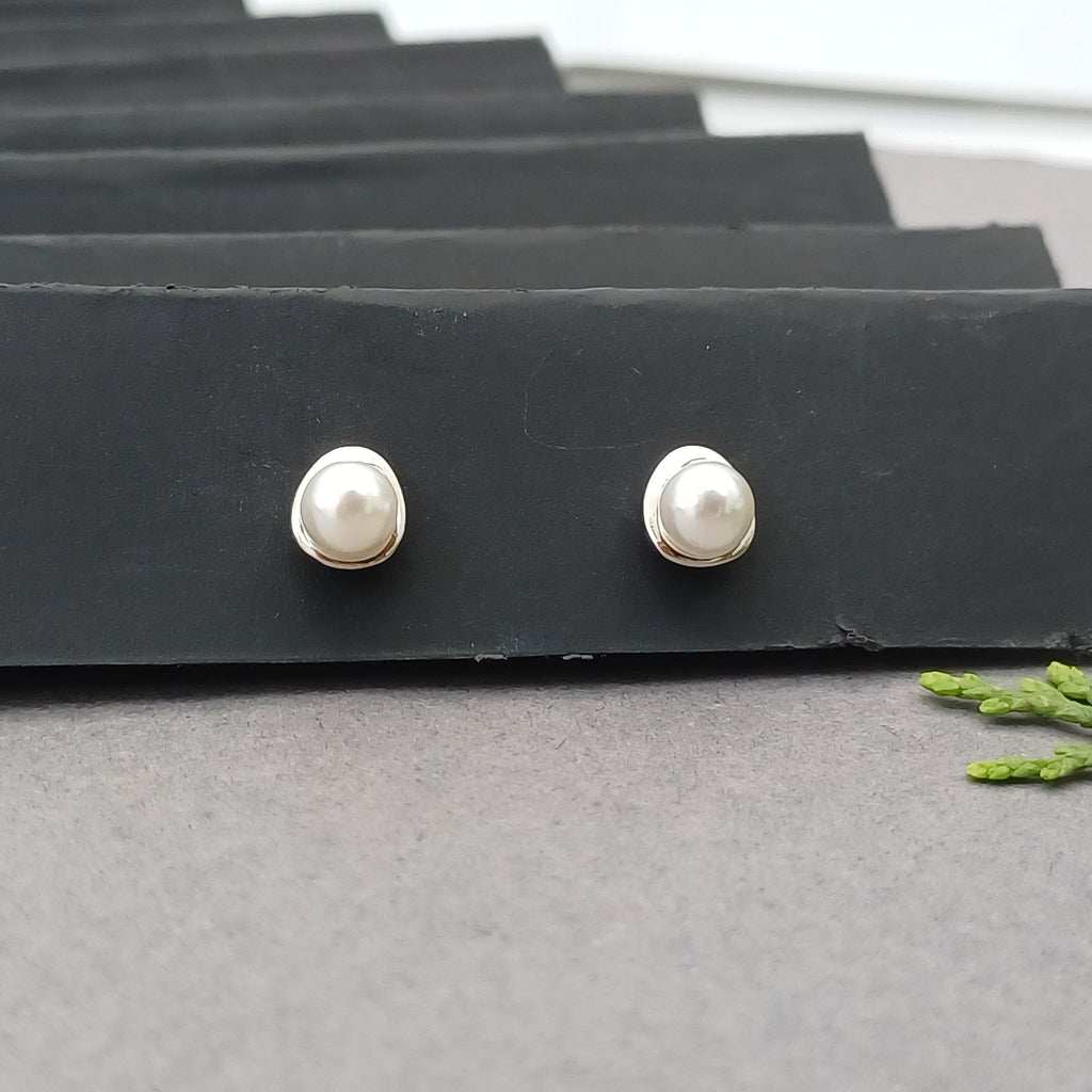 Sterling Teardrop Pearl Silver Earring