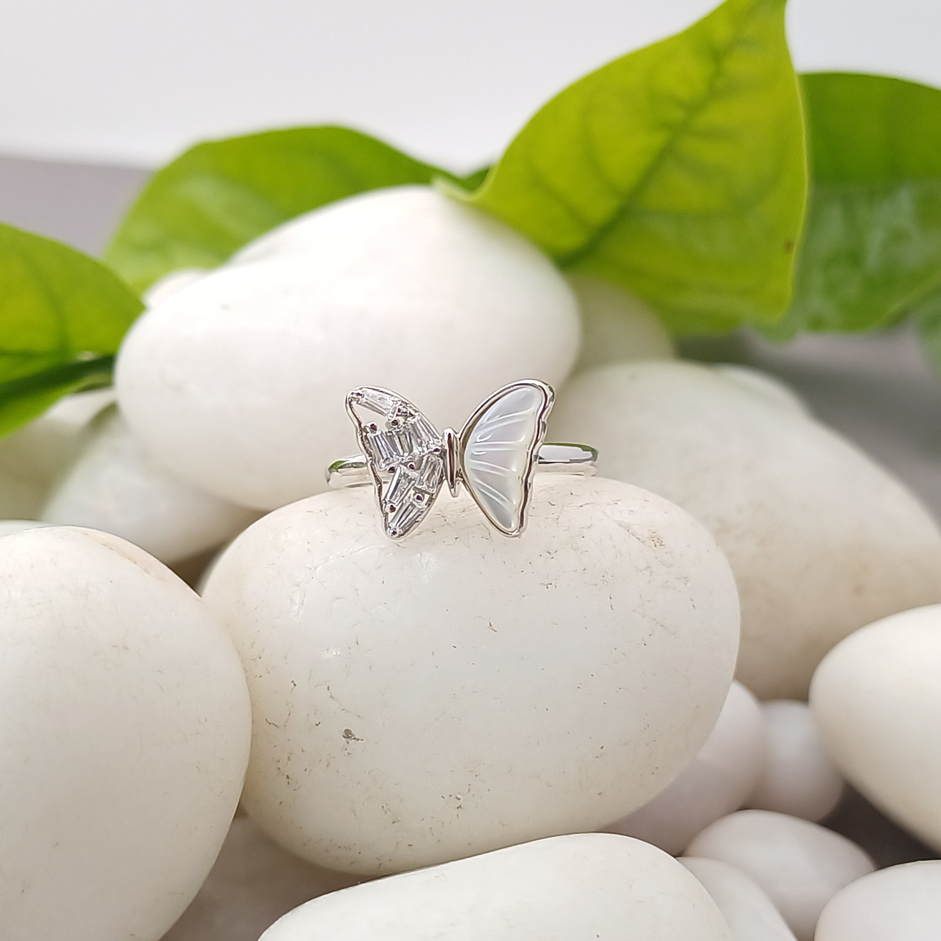Mother-of-Pearl Butterfly Ring
