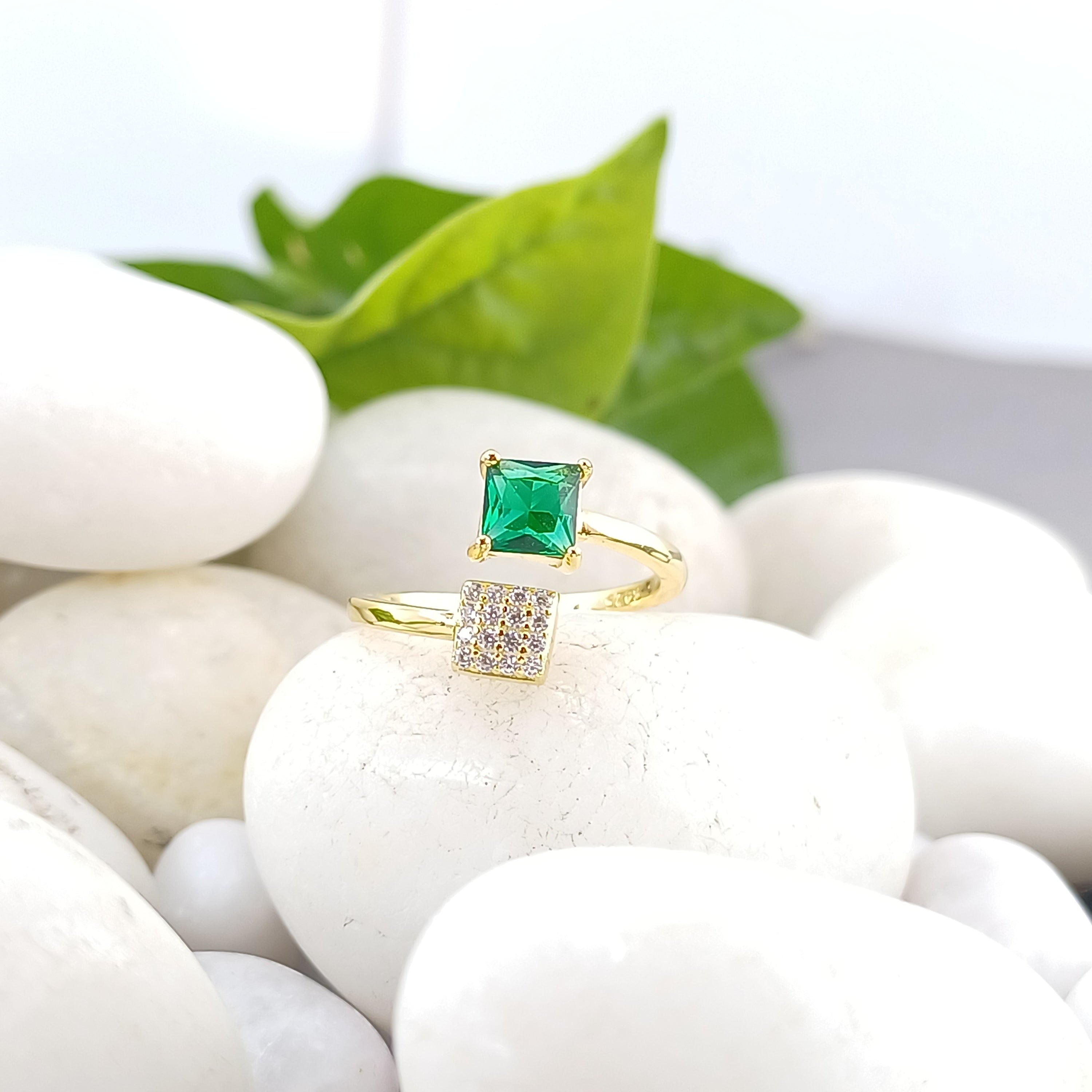 Modern Asymmetry Square Ring