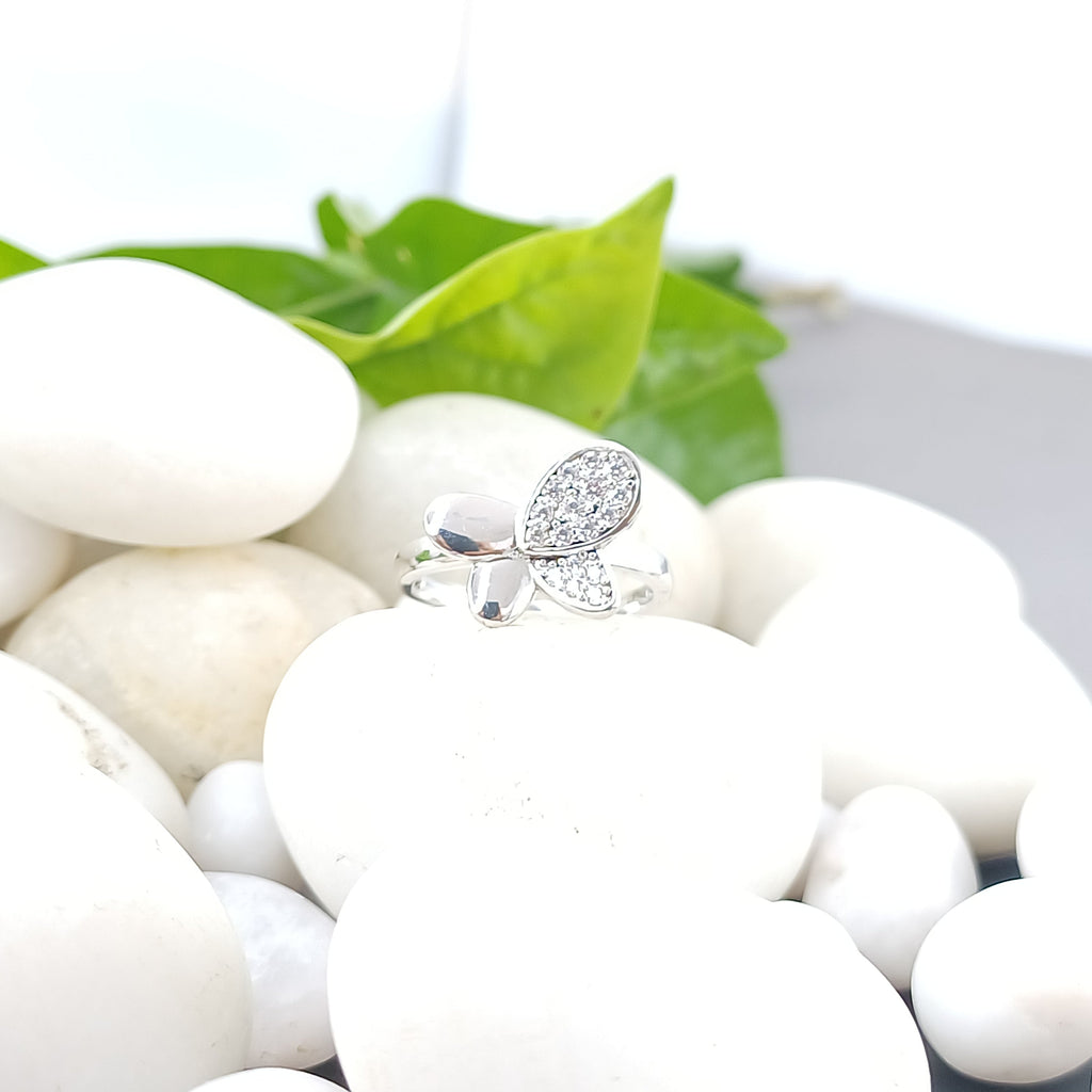 Gilded Garden Butterfly Ring
