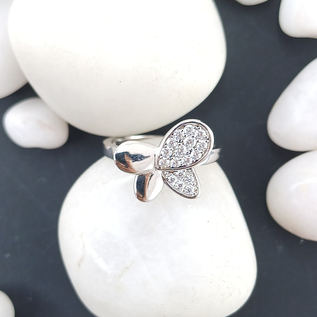 Gilded Garden Butterfly Ring
