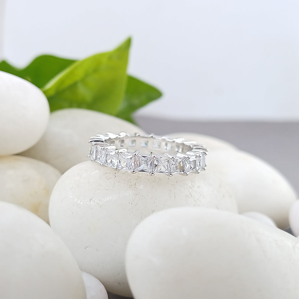Whisper Multi-Band Ring