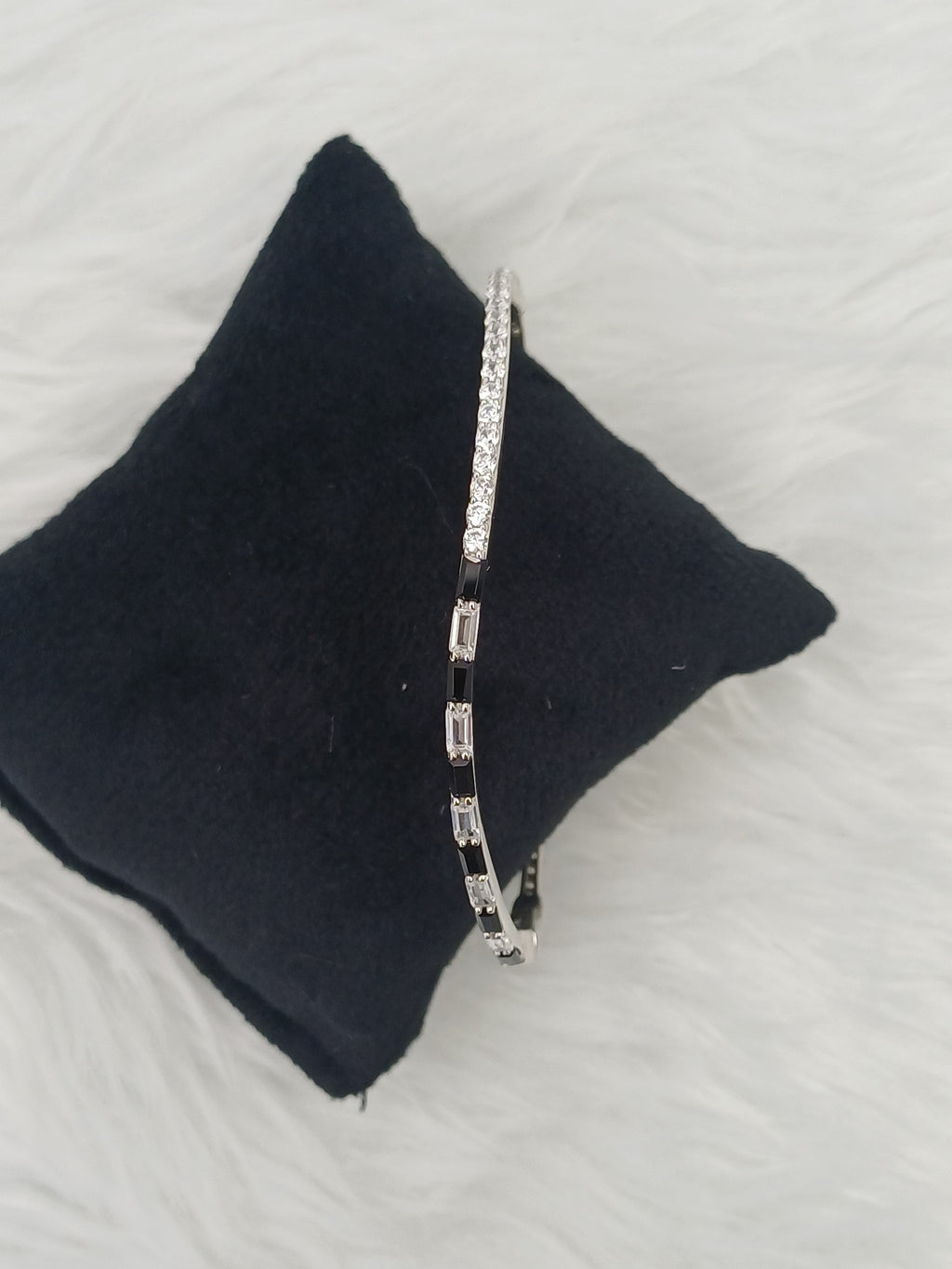 Two-Tone Geometric Silver Hinged Bracelet