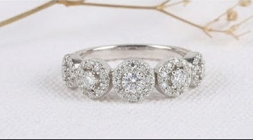 Delicate Twist Ring