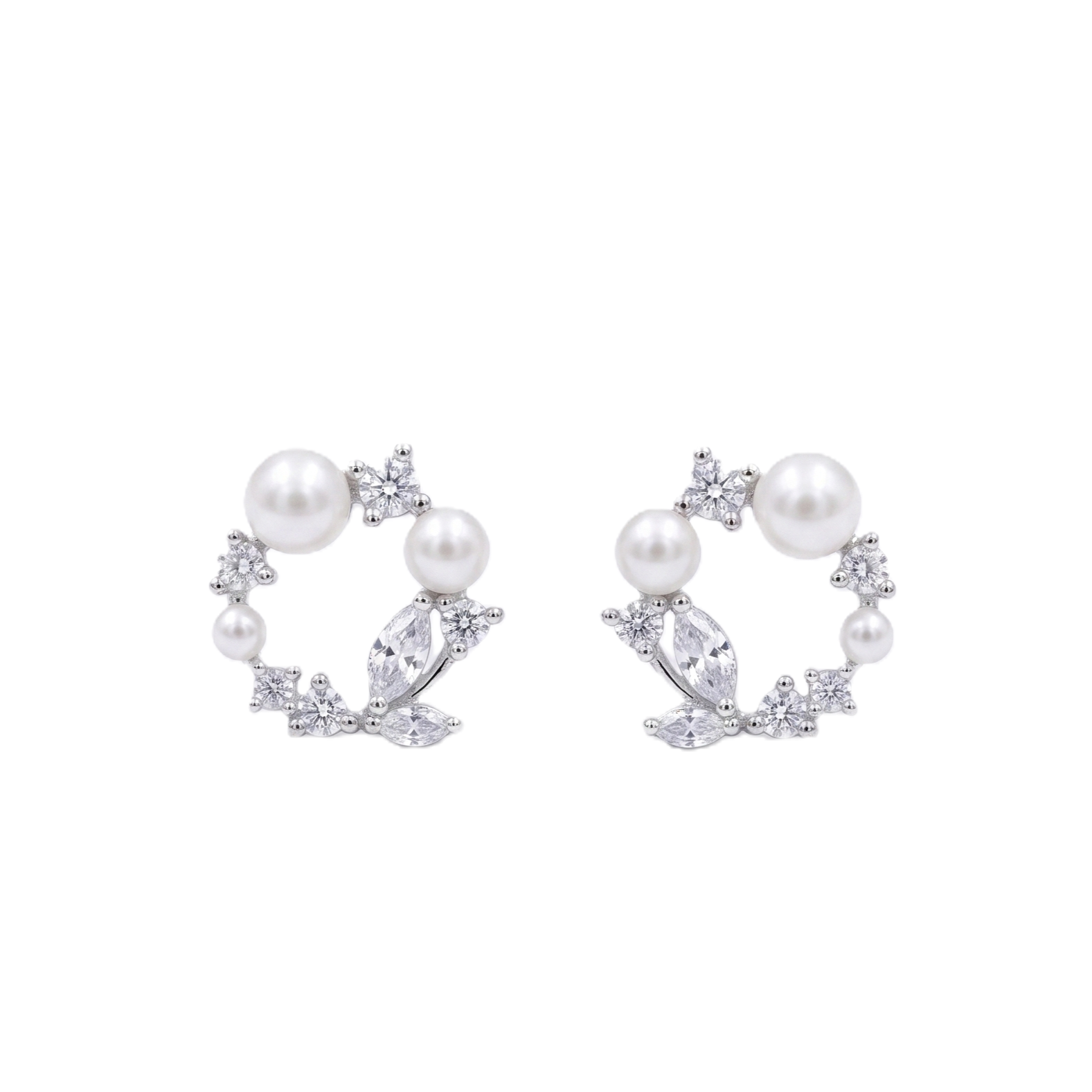 Flora Wreath Sterling Silver Earrings