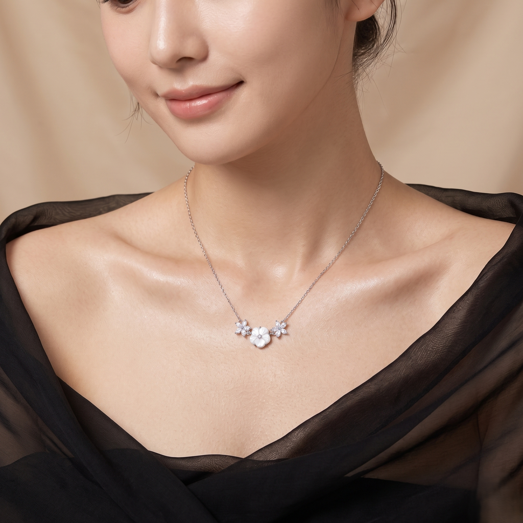 White Jasmine Floral Neclace