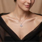 Aura Silver Clover Necklace