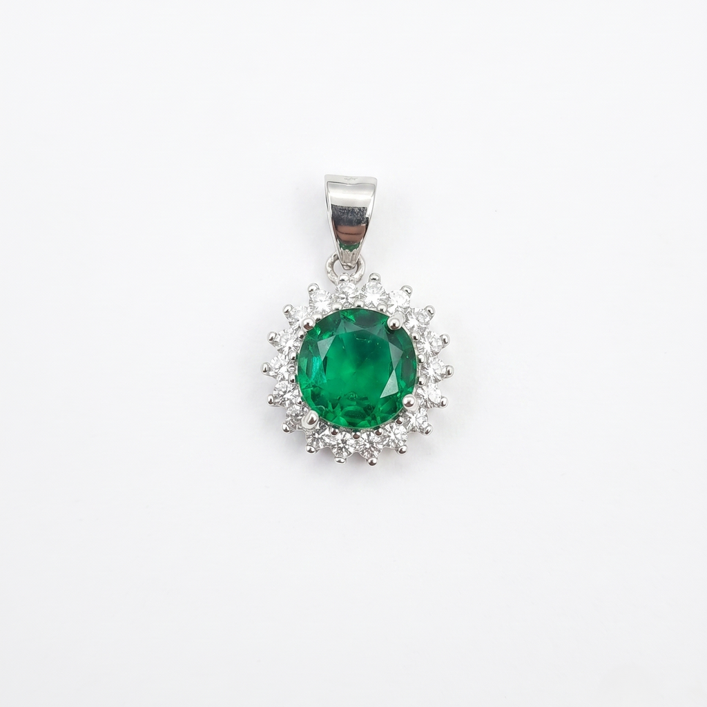 Green Emerled Silver Pendent