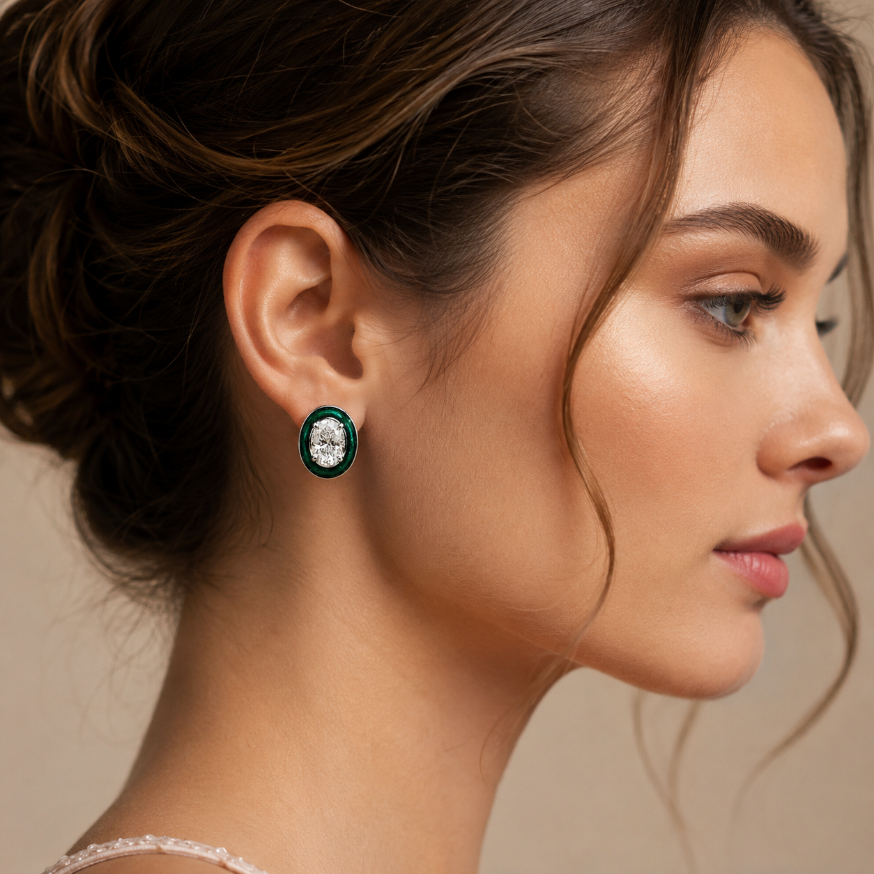 Vivid Enamel Border Oval Earrings