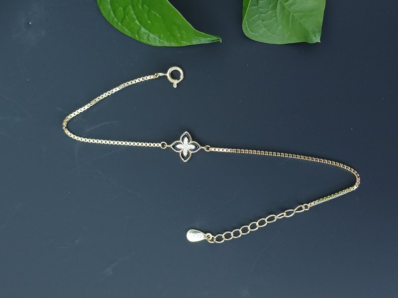 Viveta Handcrafted Bracelet B154907