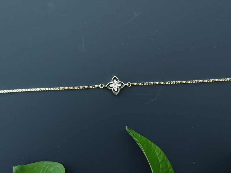 Viveta Handcrafted Bracelet B154746