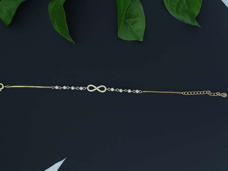 Viveta Handcrafted Bracelet B160537