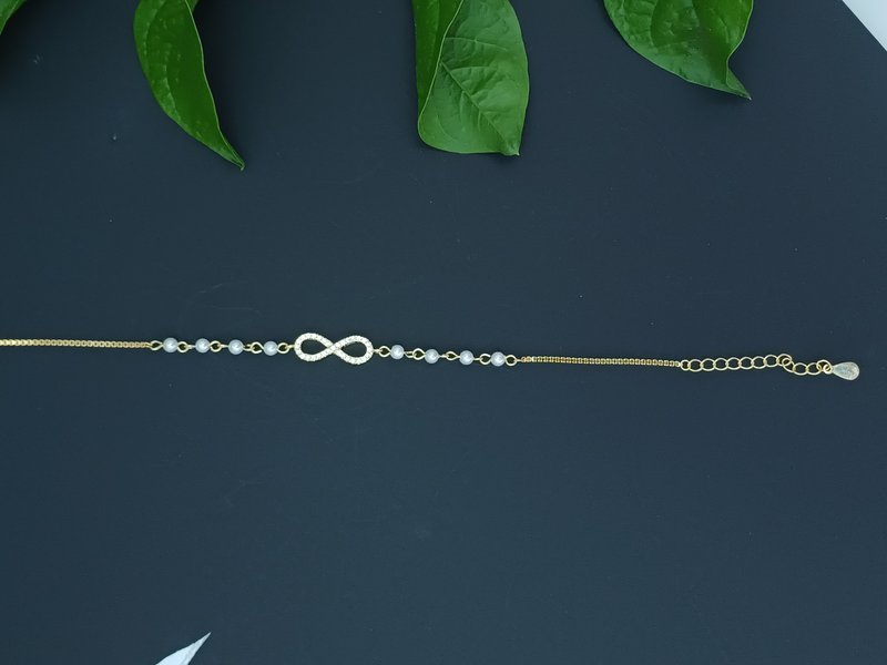 Viveta Handcrafted Bracelet B160537