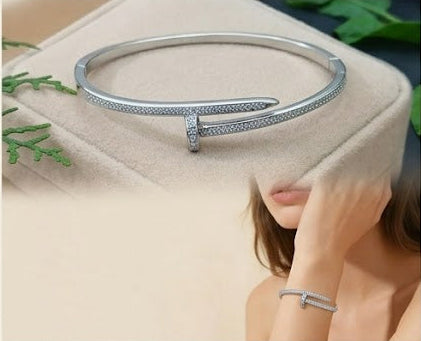Viveta Silver Bracelet CTP06475